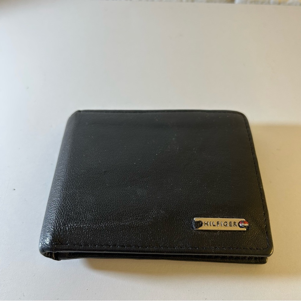 Hilfiger Wallet - Picture 2 of 4